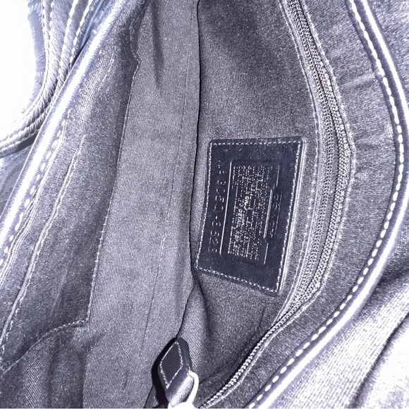 Vintage Coach Soho Black Signature C Pattern Canvas Y2K Hobo Bag F05Q-3628 - Picture 7 of 11